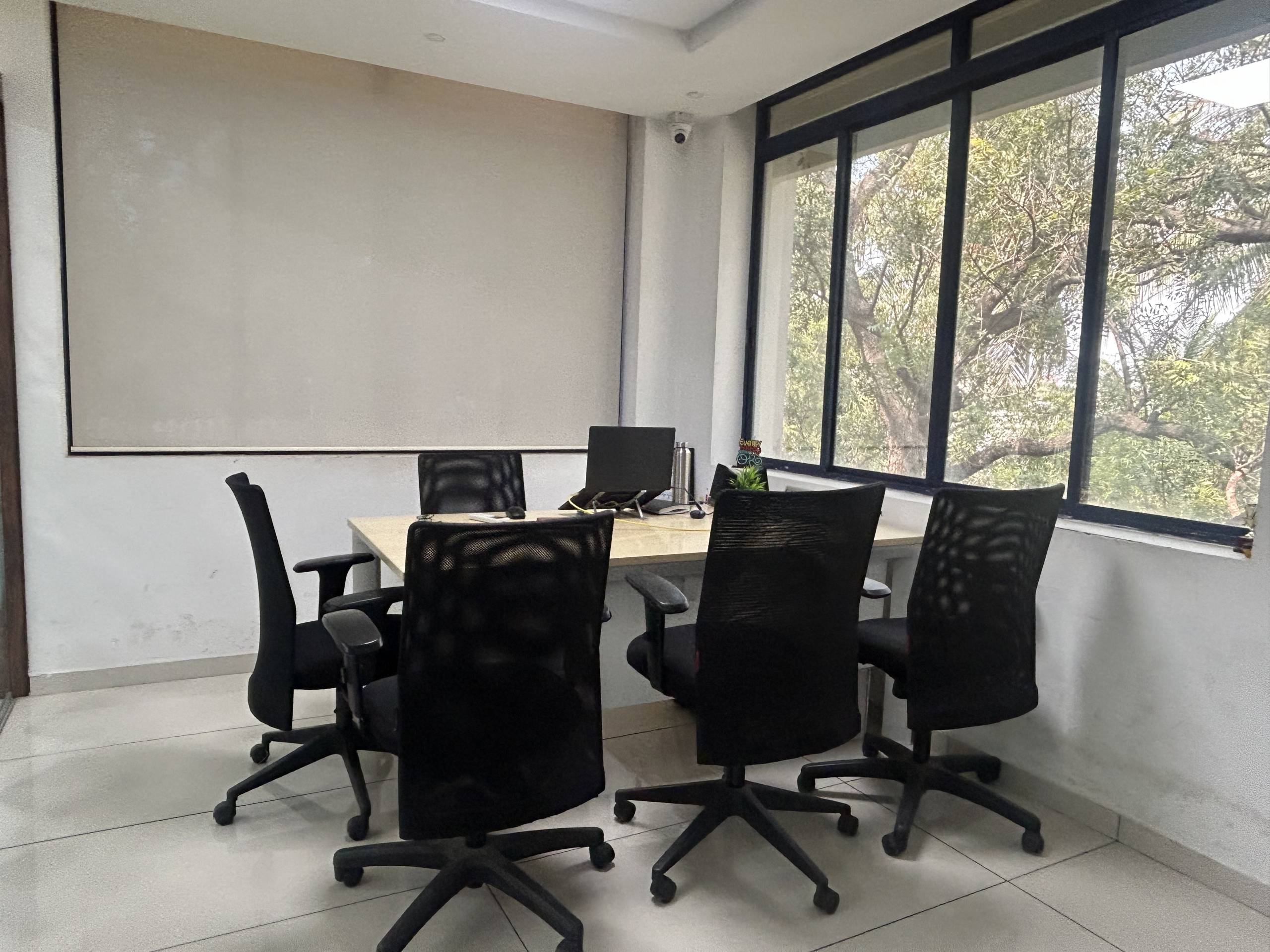 Private Manager Cabin